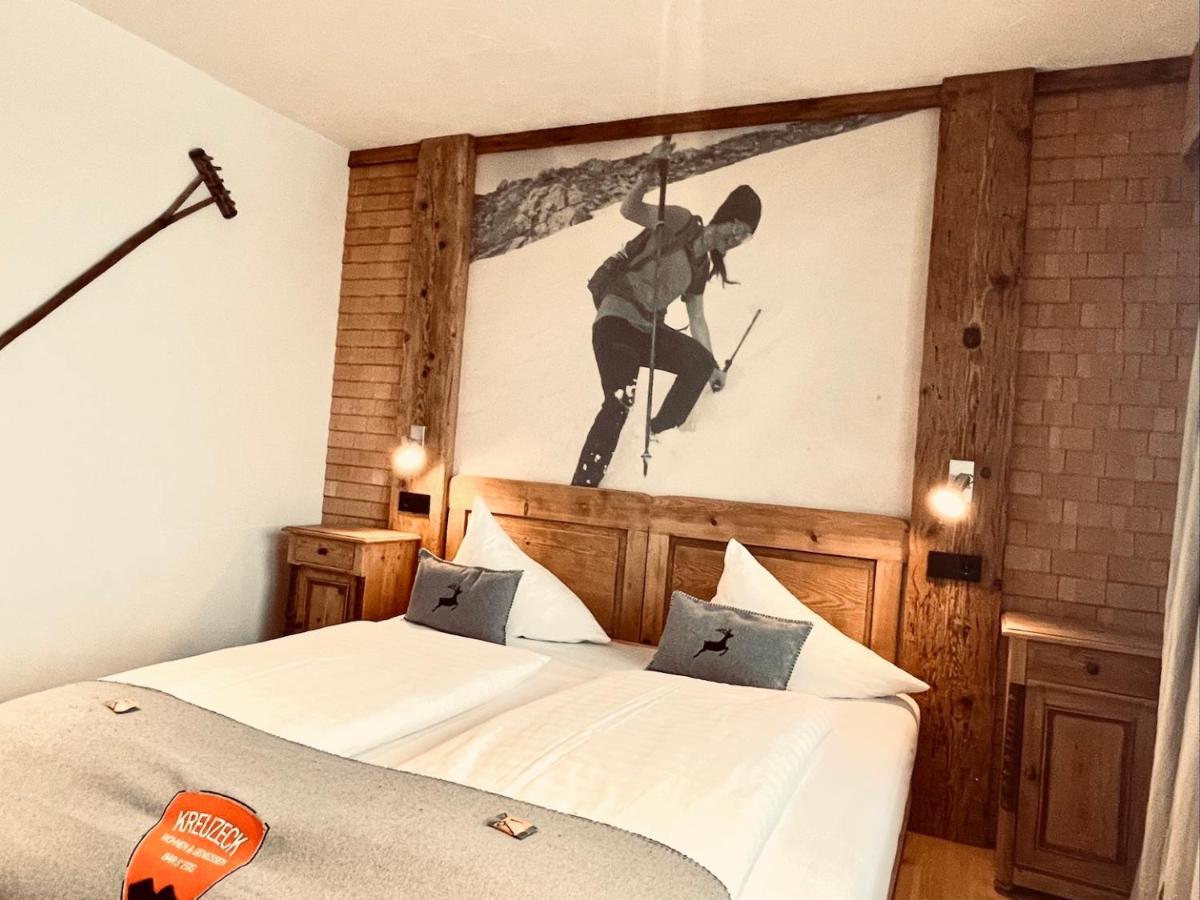 Pension Kreuzeck - Dein Gluecksplatz Am Lech ヴァイセンバッハ・アム・レッヒ エクステリア 写真