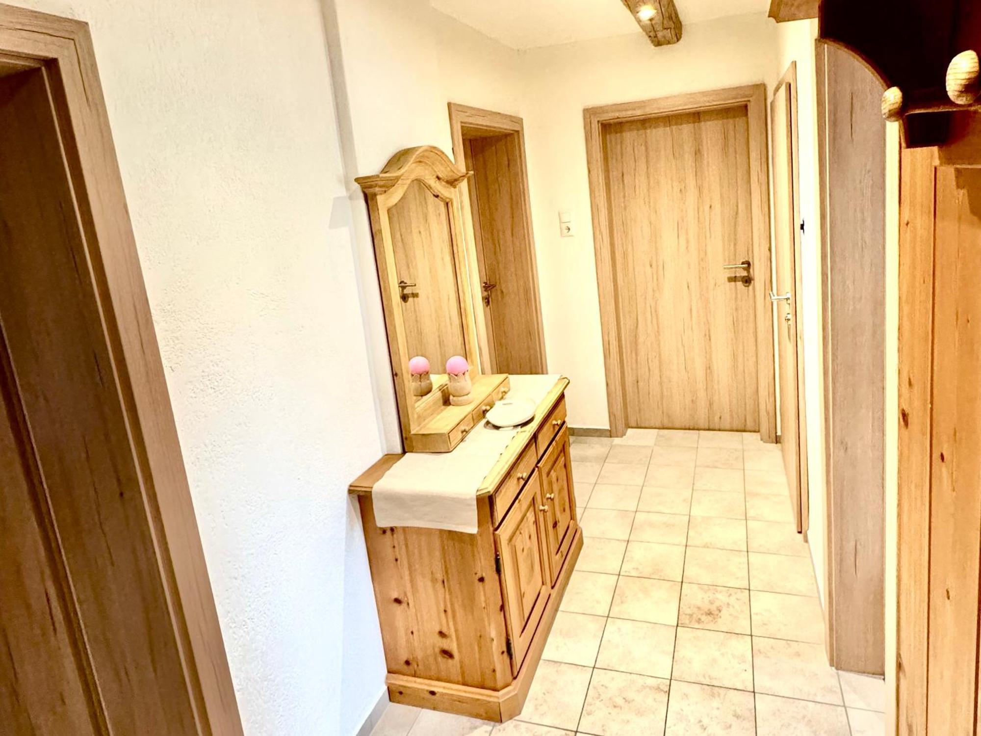 Pension Kreuzeck - Dein Gluecksplatz Am Lech ヴァイセンバッハ・アム・レッヒ エクステリア 写真